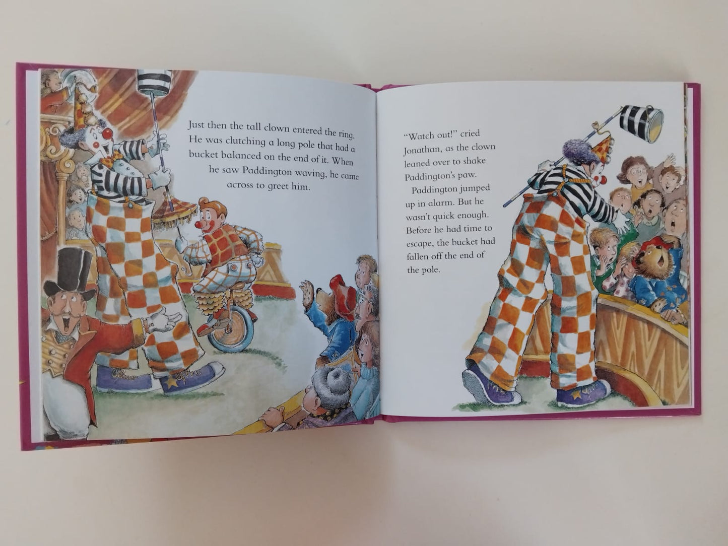 Paddington at the Circus